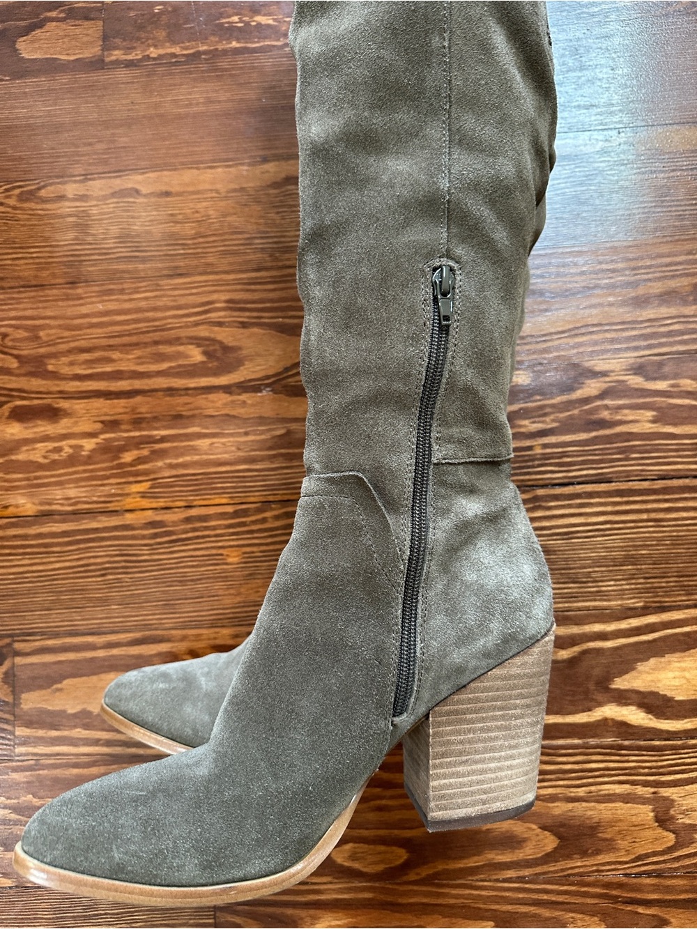 Crown Vintage Knee-High Suede Boots in Taupe Brown 8.5 - Picture 9 of 12